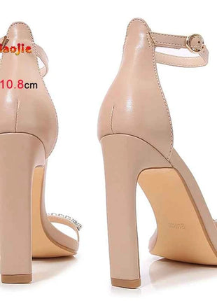 New Fashion strass una parola cinturino scarpe a spillo 10.8 cm tacchi altissimi sandali da donna testa quadrata sandali eleganti di colore nudo