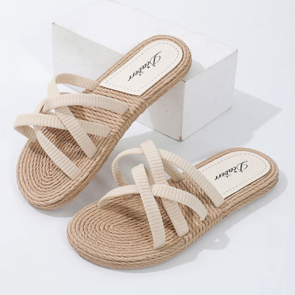Tendenza moda donna antiscivolo indossare pantofole piatte con suola morbida e leggera