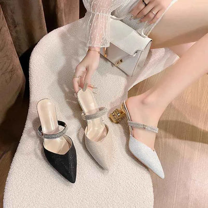 Nuovo stile punta a punta radice quadrata decorazione con strass scarpe da donna sexy ed eleganti pantofole casual e comode
