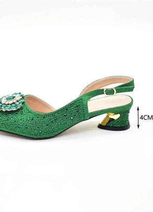 Set di scarpe e borse africane per il matrimonio Set di scarpe e borse da festa nigeriane decorate con eleganti décolleté con tacco di strass per le donne