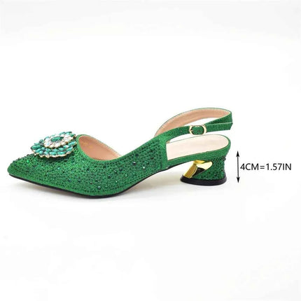 Set di scarpe e borse africane per il matrimonio Set di scarpe e borse da festa nigeriane decorate con eleganti décolleté con tacco di strass per le donne