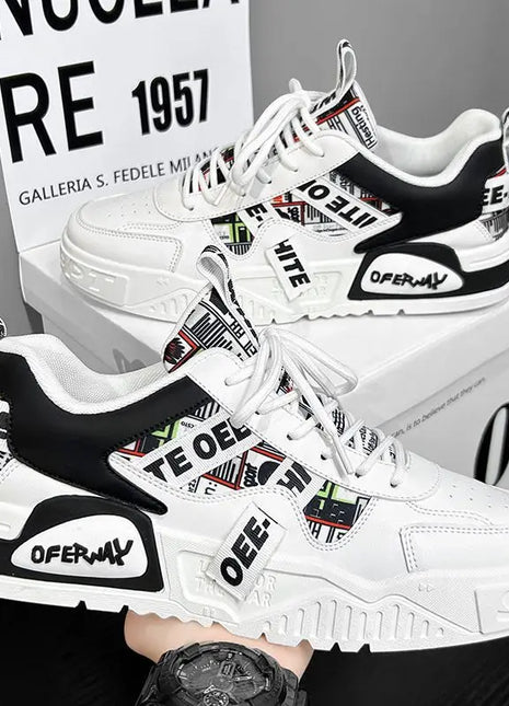 Scarpe da ginnastica in pelle moda casual Nuove scarpe da skateboard da uomo Scarpe da corsa sportive da esterno Escursionismo Piattaforma da tennis Calzature di lusso