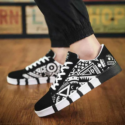 Scarpe da tavolo nuove da uomo alla moda estive Scarpe da passeggio antiscivolo da esterno Scarpe sportive da uomo Modello in tela Scarpe da ginnastica casual Zapatos maschili