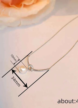 Huitan Elegante Collana con Ciondolo a Nodo per Donna, Perla Sintetica, Accessori Versatili per Matrimoni e Fidanzamenti, Gioielli di Lusso alla Moda per Signore
