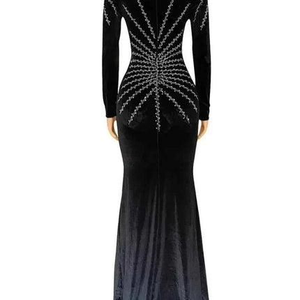 2025 Elegante abito da festa lungo in velluto con diamanti per donna Abito da sera sexy con scollo a V profondo Abito formale nero sottile