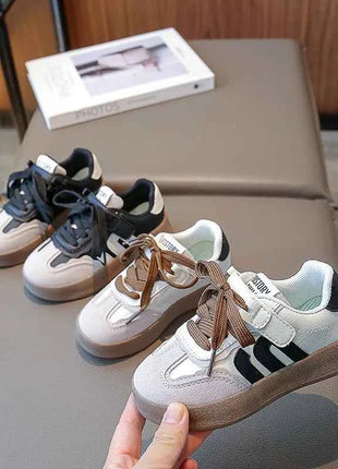 Nuova primavera nuove scarpe da ragazza sneakers da ragazzo traspiranti moda casual scarpe sportive per bambini scarpe da tavolo per bambini grandi da 3 a 12 anni