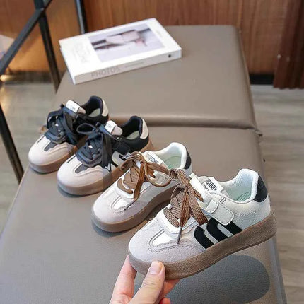 Nuova primavera nuove scarpe da ragazza sneakers da ragazzo traspiranti moda casual scarpe sportive per bambini scarpe da tavolo per bambini grandi da 3 a 12 anni