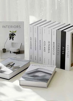 Nuovi libri finti di lusso per la decorazione Libro di simulazione creativa di moda Ornamento da tavolo Libri da tavolino Decorazioni per la casa
