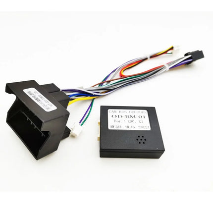 Adattatore per cablaggio Quadlock Decodificatore CAN Bus Spina a 16 pin Connettore Quad Lock Cavo di cablaggio per unità principale Android per BMW 3 E90 X1 E84