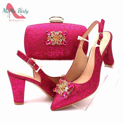 Set di Scarpe e Borsa per Donna Africana in Colore Fucsia, Design Classico Italiano di Alta Qualità con Cristalli Brillanti per Matrimoni e Feste