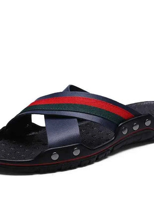 Pantofole da uomo estive di marca Scarpe da acqua da spiaggia con cinturino incrociato in pelle di moda Pantofole da uomo di alta qualità di grandi dimensioni 38-47