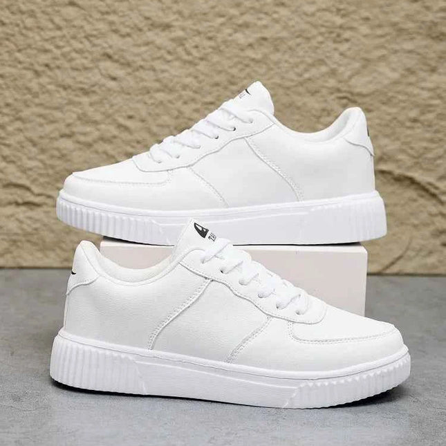 Scarpe da ginnastica bianche da uomo in pelle moda Comfort traspirante Scarpe casual classiche Uomo Donna Scarpe da passeggio per esterni Taglia calzature per coppia