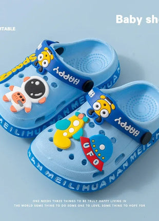New Toddler Kids Baby Boys Girls Slippers Clogs Summer Soft Sole Garden Beach Slippers Sandals Boys Girls Cave Hole Shoes