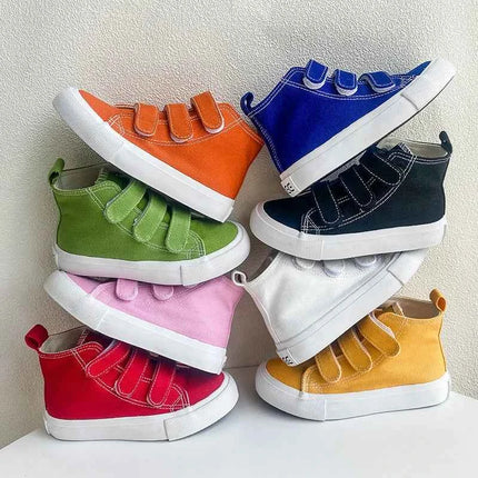 Autunno bambini scarpe di tela alte ragazzi Triple ganci Design Sneakers ragazze colore caramella scarpe Casual scarpe da scuola per bambini