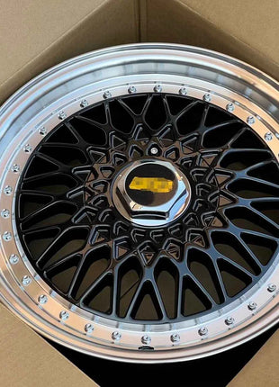 Cerchi in Lega di Alluminio per Auto Passeggeri con Profilo Profondo 15 "-20" 4 Fori 5 Fori 4*100/114.3 5*114.3 5*100