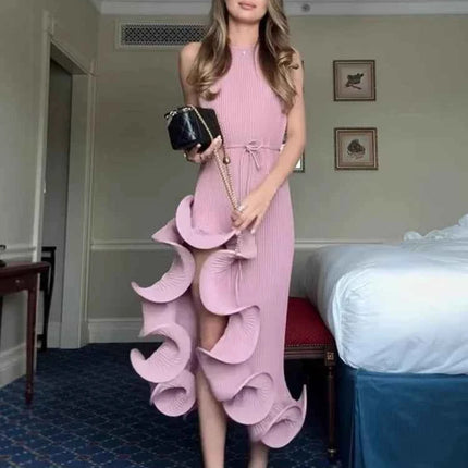 Abito lungo snellente in vita irregolare senza maniche stile vacanza elegante e sexy delle nuove donne di moda estiva 2025