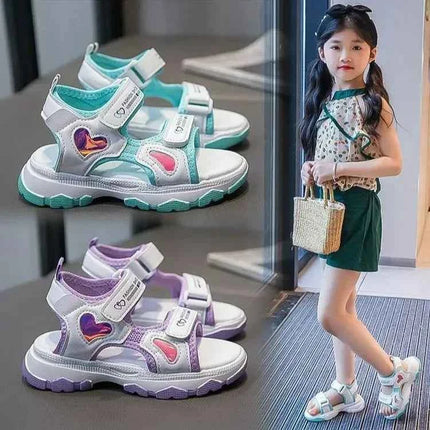 Sandali da ragazza 2025 Nuove scarpe da spiaggia principessa per bambini estivi per le vacanze Suola morbida antiscivolo Ragazze color caramello Appartamenti resistenti all'usura
