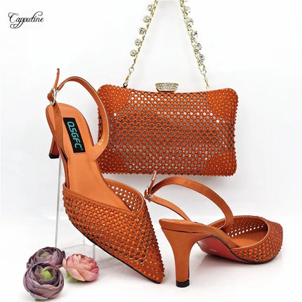 Set di scarpe e borsa verdi da donna, sandali africani di lusso con punta a punta e borsetta, scarpe con tacco da donna, pochette, escarpins femme QSL071
