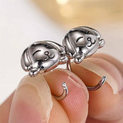 Orecchini a Forma di Cane Huitan per Donne, Accessori Moda Quotidiana e da Festa, Gioielli Eleganti e Versatili in Metallo, Regalo