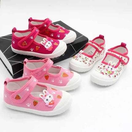 Scarpe da ginnastica in tela per bambine 2026, scarpe sportive morbide, sneakers da corsa per bambini con stampa di conigli e carote a cartone animato