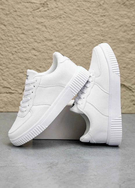 Scarpe da ginnastica bianche da uomo in pelle moda Comfort traspirante Scarpe casual classiche Uomo Donna Scarpe da passeggio per esterni Taglia calzature per coppia