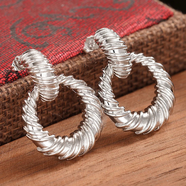Orecchini a Cerchio Huitan per Donne, Design Intrecciato Circolare, Accessori di Lusso alla Moda per Feste, Gioielli Delicati in Metallo per Matrimoni