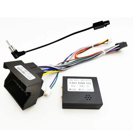 Adattatore per cablaggio Quadlock Decodificatore CAN Bus Spina a 16 pin Connettore Quad Lock Cavo di cablaggio per unità principale Android per BMW 3 E90 X1 E84