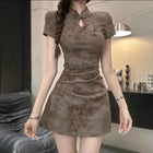 Abito vintage per donna Abbigliamento Cheongsam Stile etnico Mini Sexy Streetwear Abiti di moda Estate Qipao Elegante festa