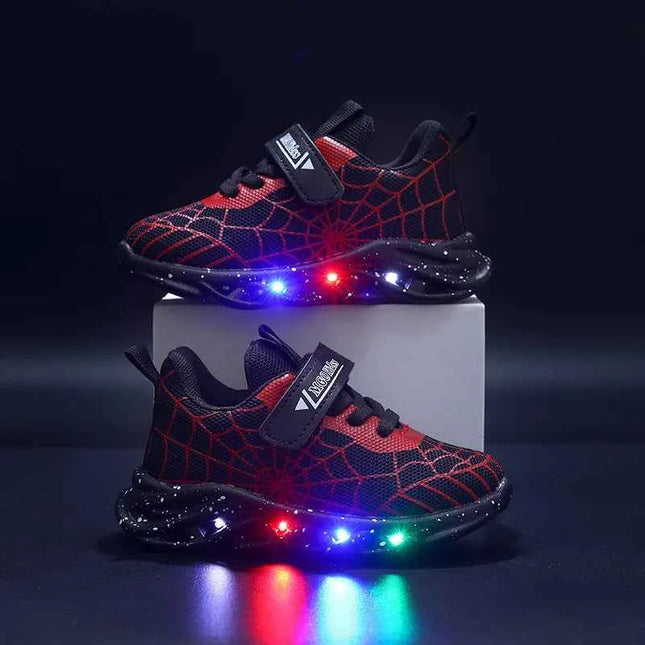 Primavera Autunno Ragazzi Spiderman Mesh Scarpe sportive traspiranti Disney LED Sneakers per bambini Scarpe casual per bambini Scarpe leggere per 0-6 anni