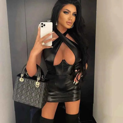 Trendy Streetwear PU Leather Party Dress Donna Sexy Scava Fuori Pacchetto Hip Slim Halter Neck Mini Abiti Hot Girls Abiti Nuovo