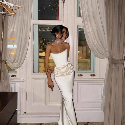 Sexy High Waist Strapless Maxi Dress Women Fashion Backless Sleeveless Pleated Satin Slim Robes Elegant Lady Party Evening Gowns