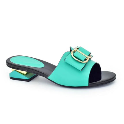 Pantofole estive stile italiano stile dolce per la festa di nozze reali sandali con cinturino alla caviglia scarpe da sposa da donna con strass eleganti