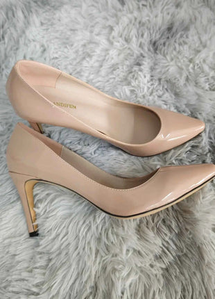 Décolleté da donna di grandi dimensioni Tacchi alti classici a punta Tacchi a spillo sexy da 9 cm Scarpe da festa di nozze rosse da donna eleganti e confortevoli