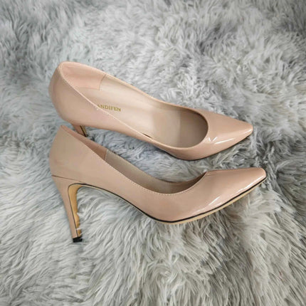 Décolleté da donna di grandi dimensioni Tacchi alti classici a punta Tacchi a spillo sexy da 9 cm Scarpe da festa di nozze rosse da donna eleganti e confortevoli