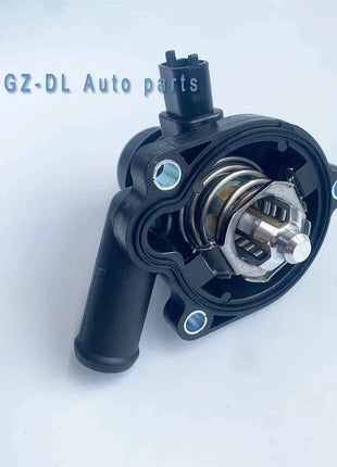 Termostato del liquido di raffreddamento del motore per Chevrolet Aveo Cruze Sonic Buick Encore Opel Astra OEM #   55593034 55565336