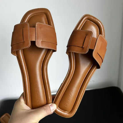 2025 Pantofole moderne da donna Estate all'aperto Comode pantofole piatte Pantofole in pelle di lusso Sandali da donna Scarpe casual con diapositive